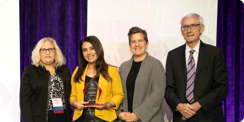Rashi Arora Khosla, MARS Solutions Group – Waukesha, recognized as the CEO of the Year at the 2023 MARKETPLACE Business Excellence awards ceremony