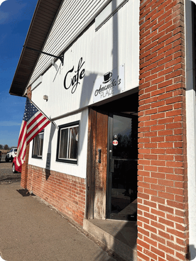 Photo showing the facade of Amanda's Cafe in Medford.