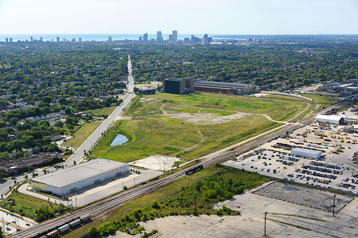 Milwaukee Century City in relationship to downtown Milwaukee.