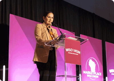 Pamela Boivin, , Chairwoman of WEDC, delivers keynote address.