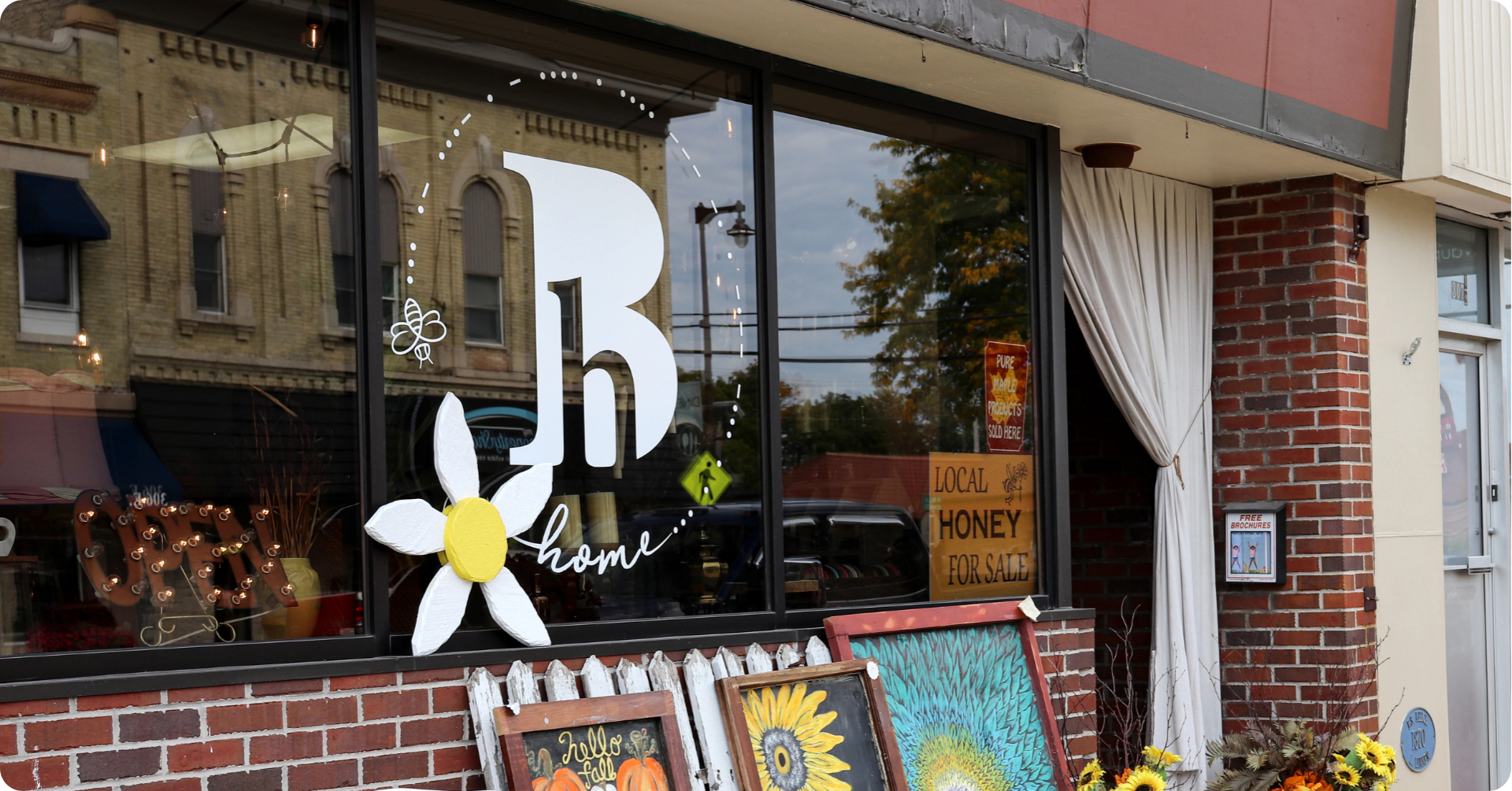 Blue Heron Antiques of Waupun